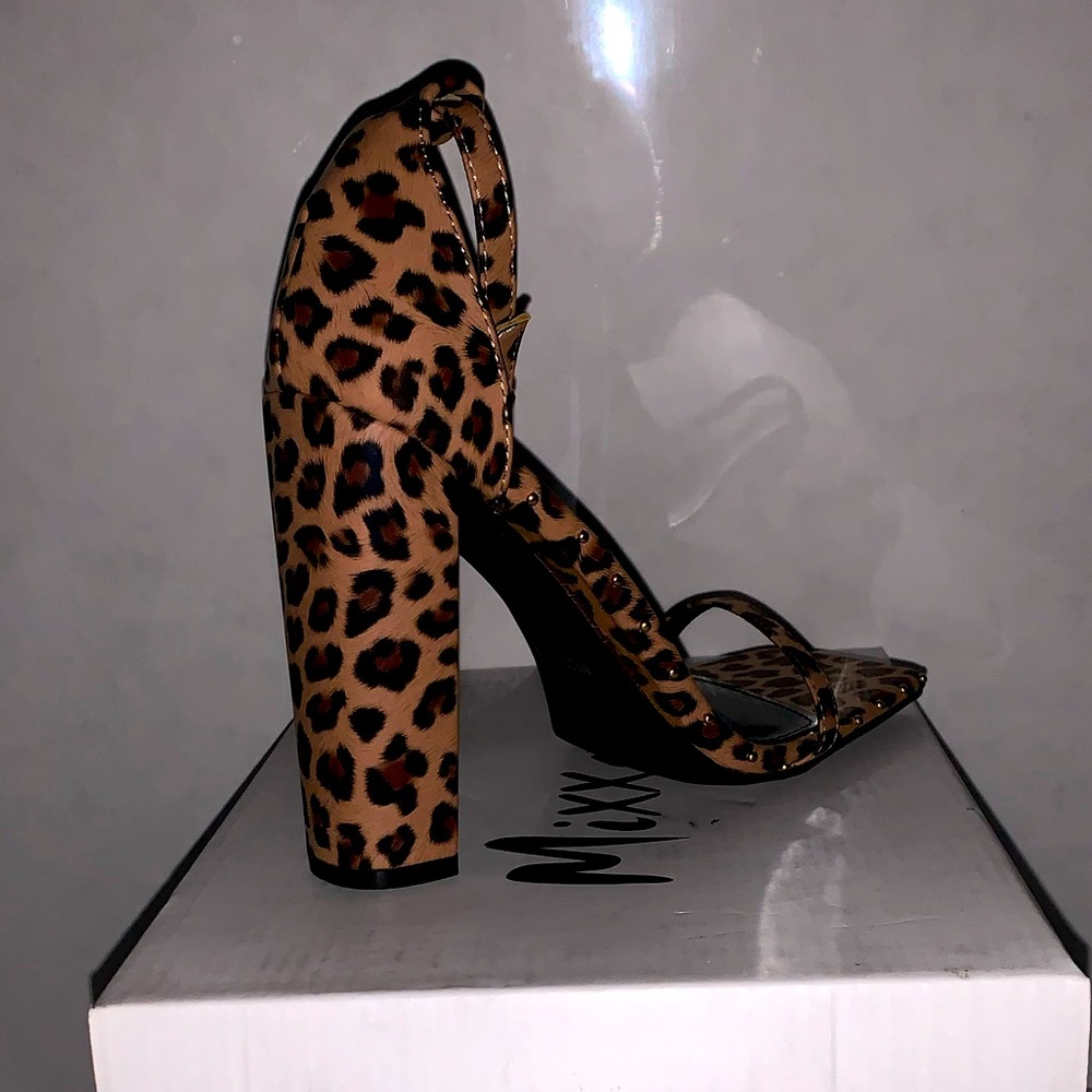 Mixx heels